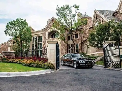 恋爱关系中的骗局_网络交友诈骗_女子遇贷款骗局