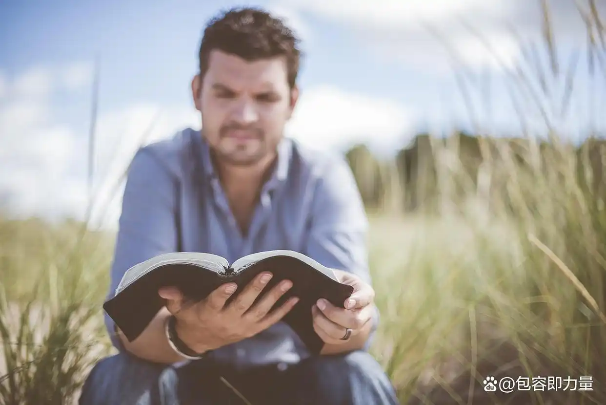 2026年考研专硕学费资助政策_研究生奖助学金体系解读_研究生学费可以贷款吗